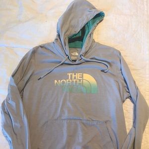 Women’s North Face Sweatshirt hoodie XL